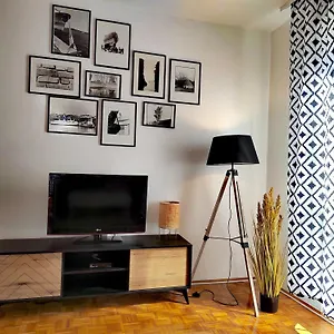 rustic-istria-apartment.pula-hotels.org/